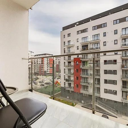 Johnny Baloney Apartament *