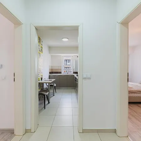 Johnny Baloney Apartment